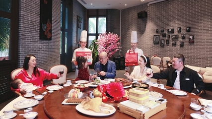 三亚年夜饭“花样”多 家宴服务满足多元需求